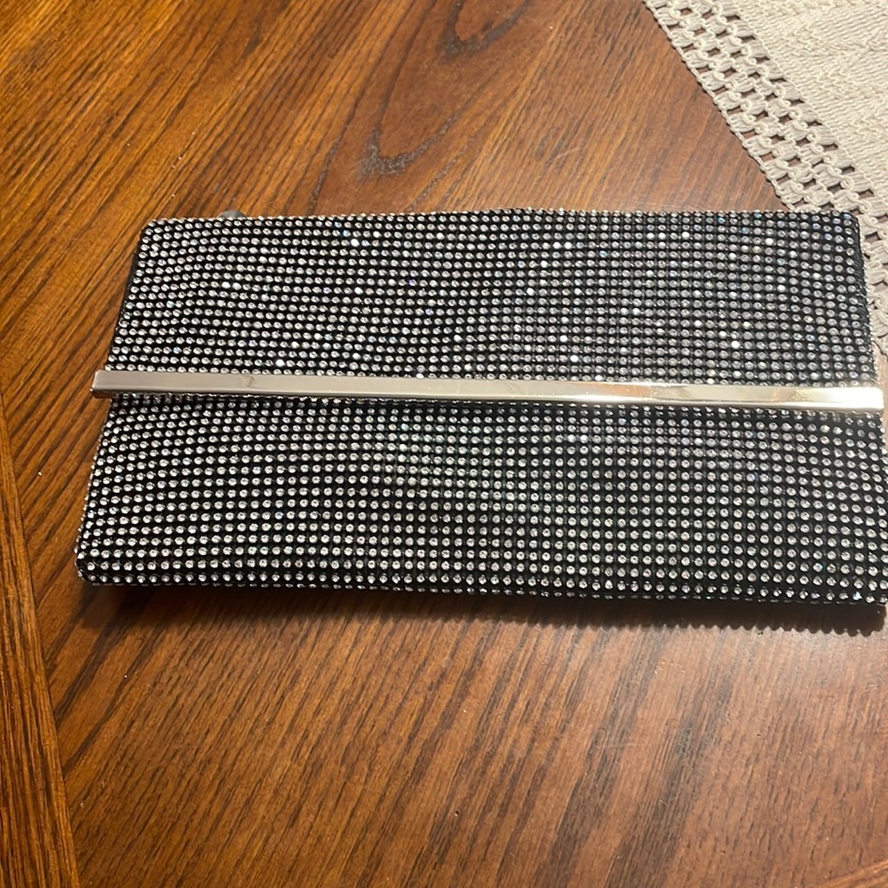 Diamond clutch